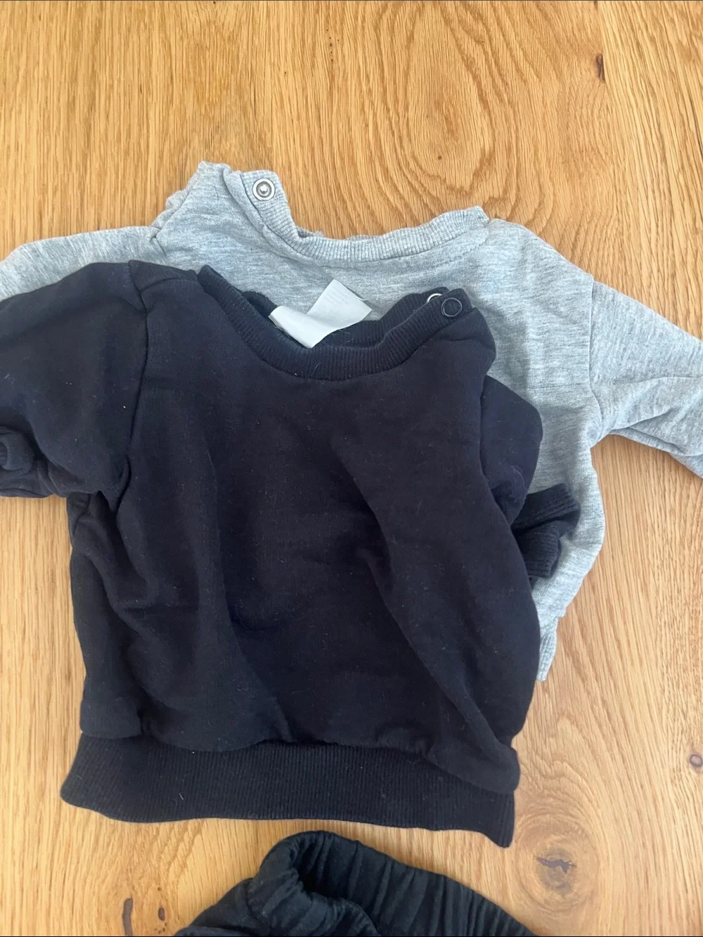 Carter's and H&M Neutral Newborn Baby Bundle—onesie, sweat set, baby gloves